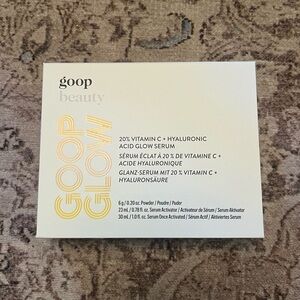 Goop Beauty Goop glow 20% vitamin C + hyaluronic acid glow serum